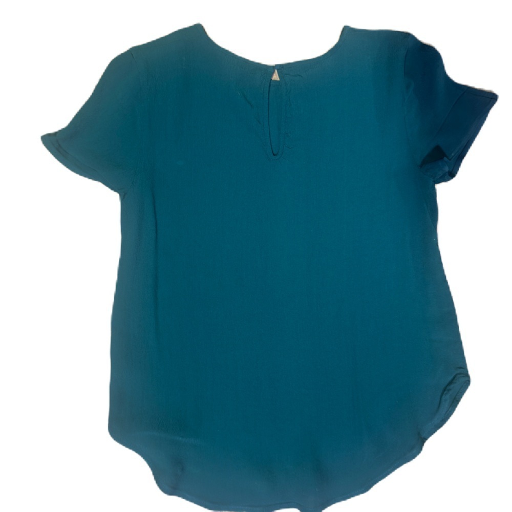 _Women's H&M Short Sleeve Blouse - Size 8 - $18_
